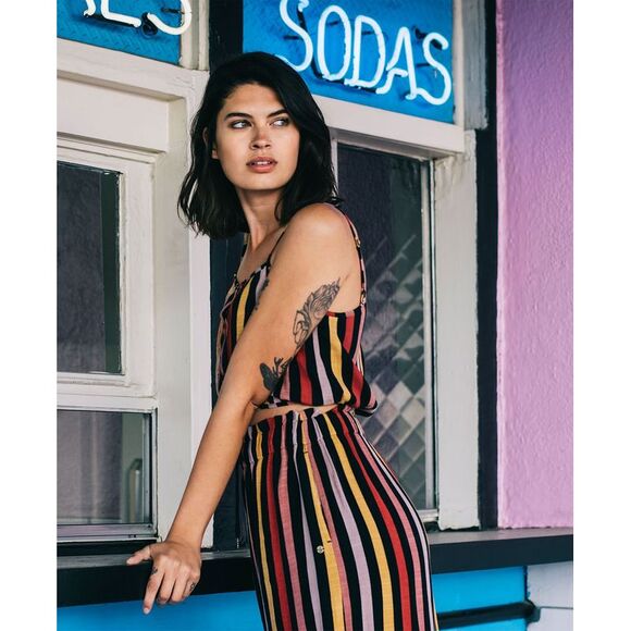 Volcom Junior's Striped Crop Top Pink Size Large - Picture 3 of 4